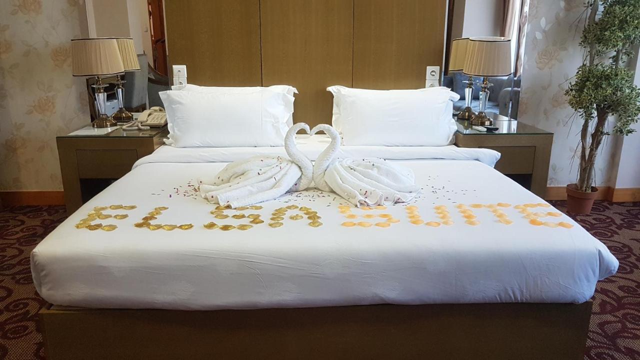 Edmond Hotel Brazzaville Ngoại thất bức ảnh
