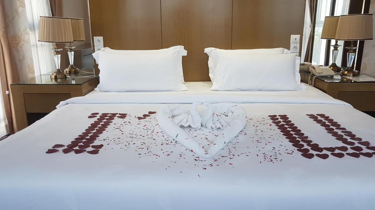 Edmond Hotel Brazzaville Ngoại thất bức ảnh